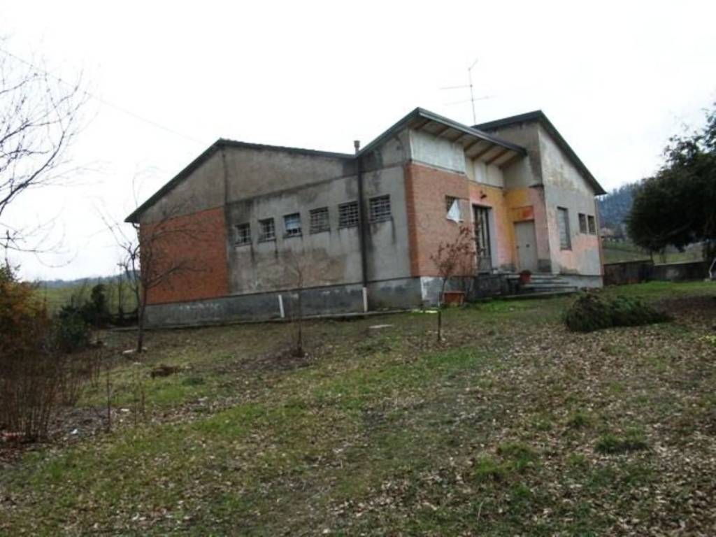 casa indipendente in vendita a Guiglia in zona Castellino