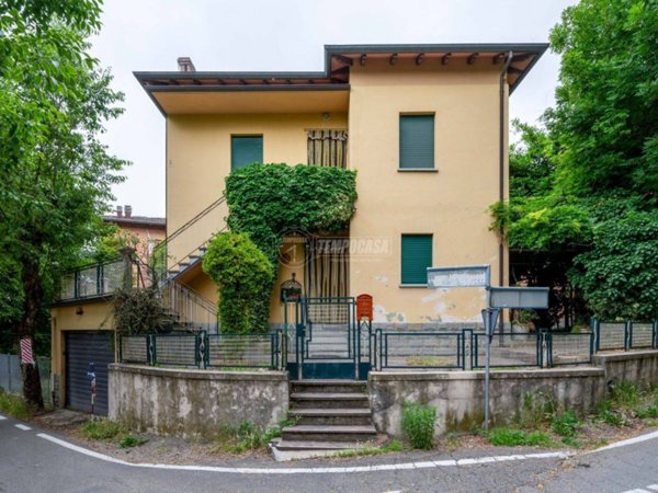 casa indipendente in vendita a Guiglia