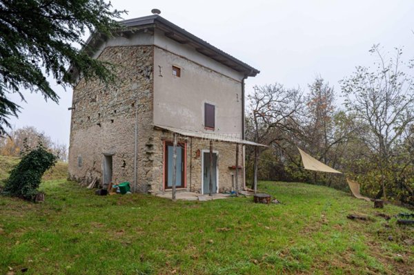 casa indipendente in vendita a Guiglia in zona Rocca Malatina