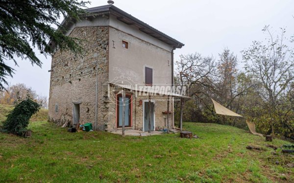 casa indipendente in vendita a Guiglia in zona Rocca Malatina