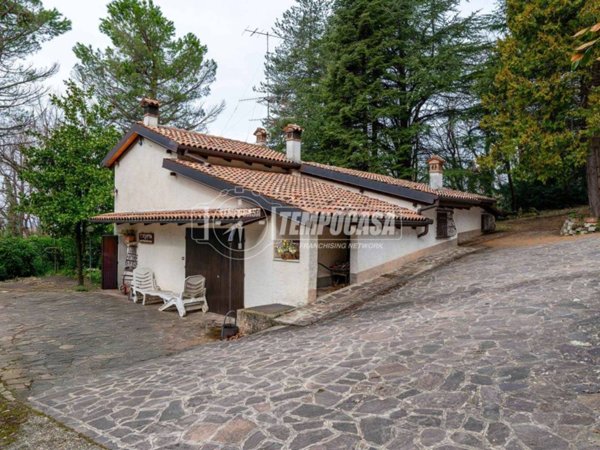 casa indipendente in vendita a Guiglia