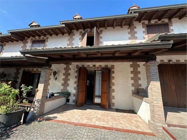 casa indipendente in vendita a Guiglia