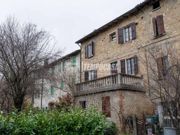 casa indipendente in vendita a Guiglia