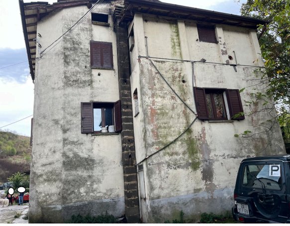 casa indipendente in vendita a Guiglia