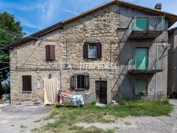 casale in vendita a Guiglia in zona Rocca Malatina