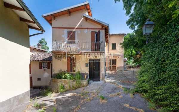 appartamento in vendita a Guiglia in zona Samone