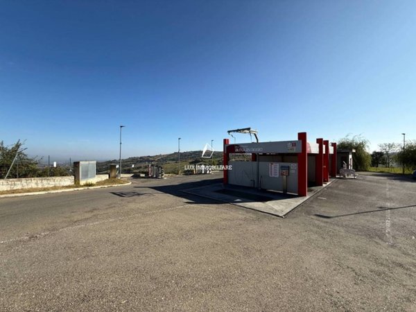 locale commerciale in vendita a Guiglia