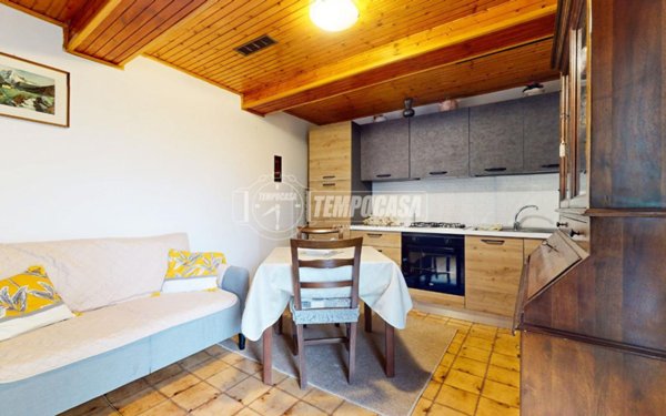 appartamento in vendita a Guiglia in zona Samone