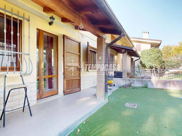 casa indipendente in vendita a Guiglia