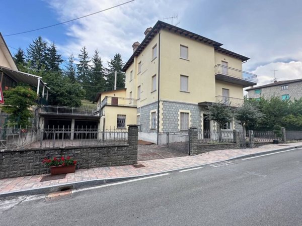 intera palazzina in vendita a Guiglia in zona Samone