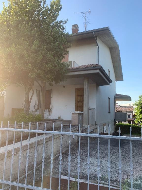 casa indipendente in vendita a Guiglia