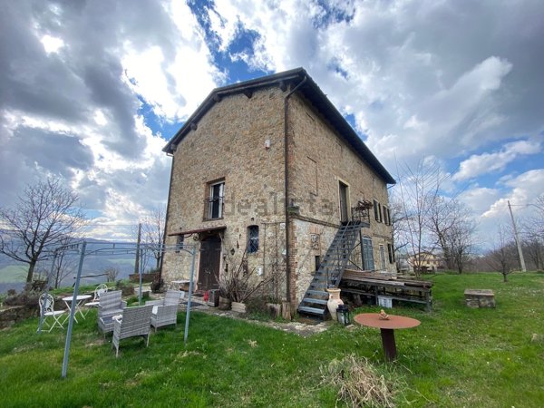 casa indipendente in vendita a Guiglia