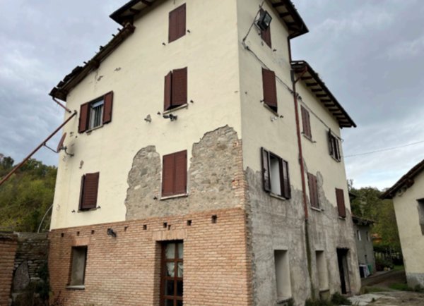 casale in vendita a Guiglia