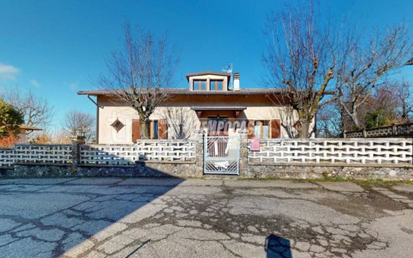 casa indipendente in vendita a Guiglia in zona Samone