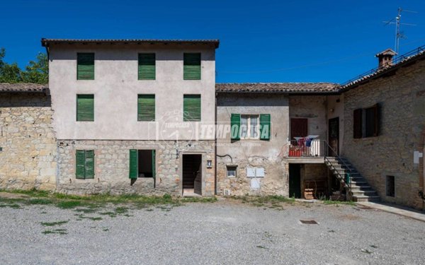 casa indipendente in vendita a Guiglia in zona Rocca Malatina