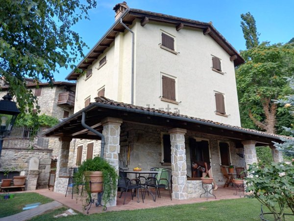 casa indipendente in vendita a Guiglia in zona Samone