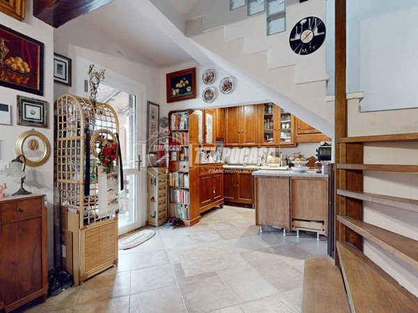 casa indipendente in vendita a Guiglia