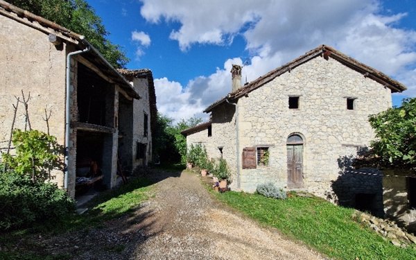 casa indipendente in vendita a Guiglia