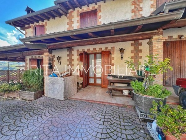 casa indipendente in vendita a Guiglia