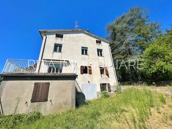 appartamento in vendita a Guiglia in zona Rocchetta
