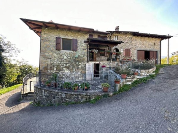 casa indipendente in vendita a Lama Mocogno in zona Montecenere