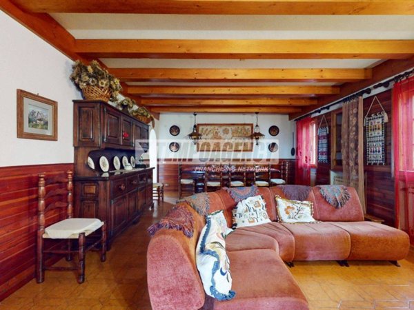 casa indipendente in vendita a Lama Mocogno in zona Piane di Mocogno