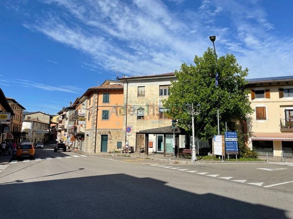 casa indipendente in vendita a Lama Mocogno