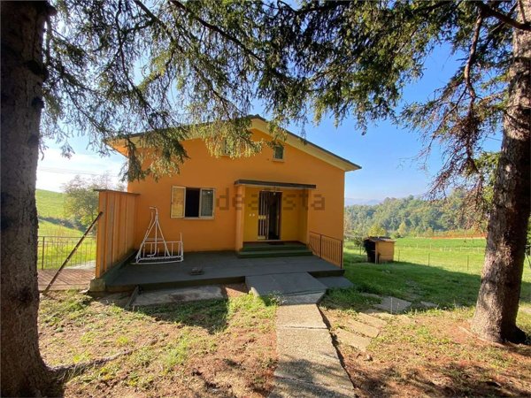 casa indipendente in vendita a Lama Mocogno