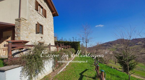 casa indipendente in vendita a Lama Mocogno in zona Mocogno