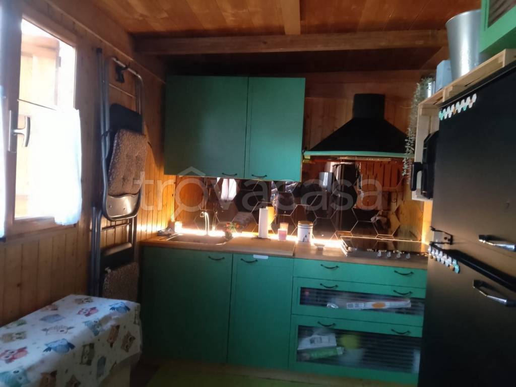 casa indipendente in vendita a Lama Mocogno in zona Mocogno
