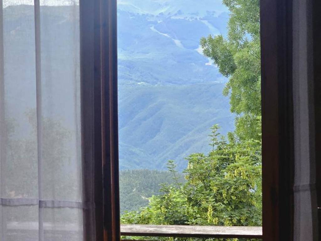 appartamento in vendita a Lama Mocogno in zona Piane di Mocogno