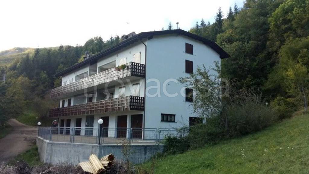 appartamento in vendita a Lama Mocogno in zona La Santona