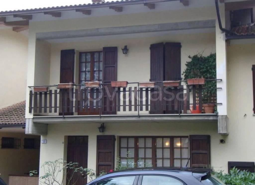 casa indipendente in vendita a Lama Mocogno in zona Mocogno