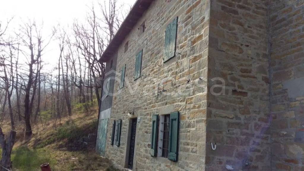 casa indipendente in vendita a Lama Mocogno in zona Mocogno