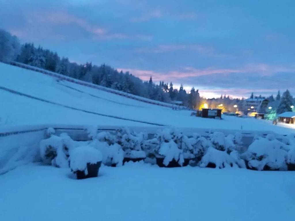 appartamento in vendita a Lama Mocogno in zona Piane di Mocogno