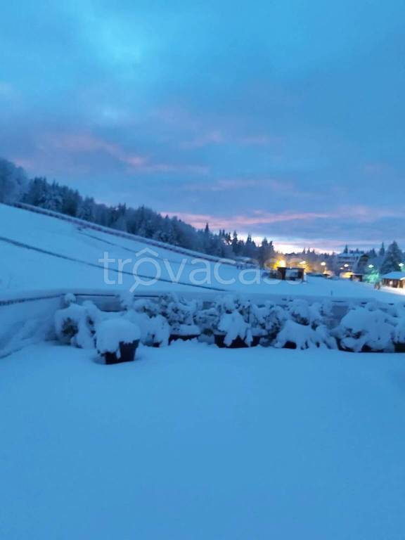 appartamento in vendita a Lama Mocogno in zona Piane di Mocogno