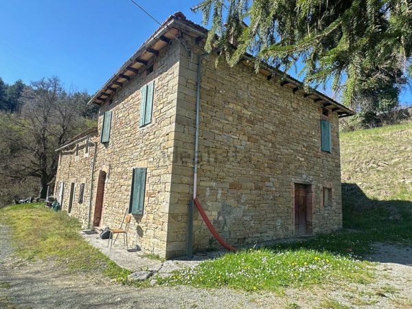 casale in vendita a Lama Mocogno in zona Pianorso