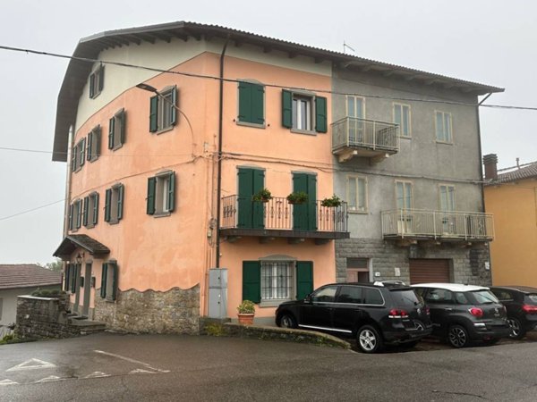 intera palazzina in vendita a Lama Mocogno