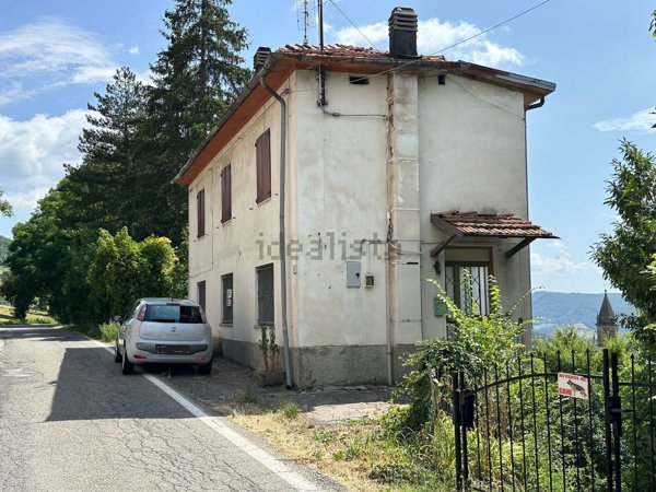 locale commerciale in vendita a Lama Mocogno in zona Pianorso