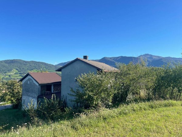 casa indipendente in vendita a Lama Mocogno