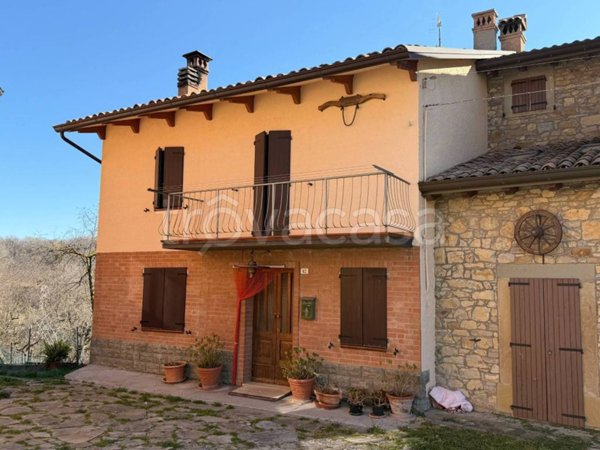 casa indipendente in vendita a Lama Mocogno in zona Montecenere