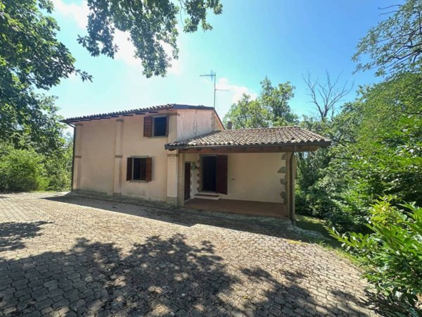 casa indipendente in vendita a Lama Mocogno in zona Montecenere