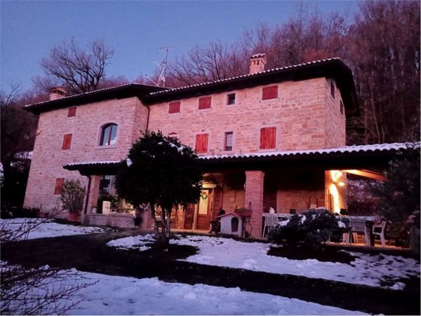 casa indipendente in vendita a Lama Mocogno in zona Vaglio