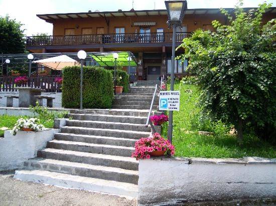 intera palazzina in vendita a Maranello in zona San Venanzio