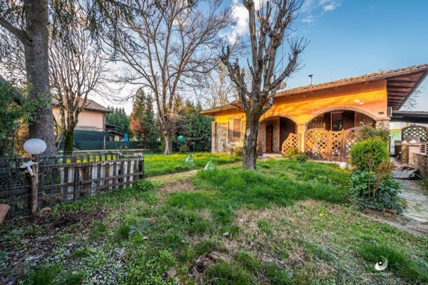 casa indipendente in vendita a Maranello in zona Pozza