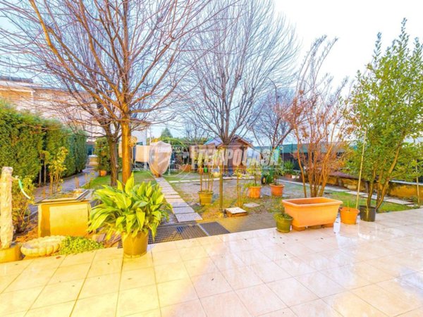 casa indipendente in vendita a Maranello in zona Pozza