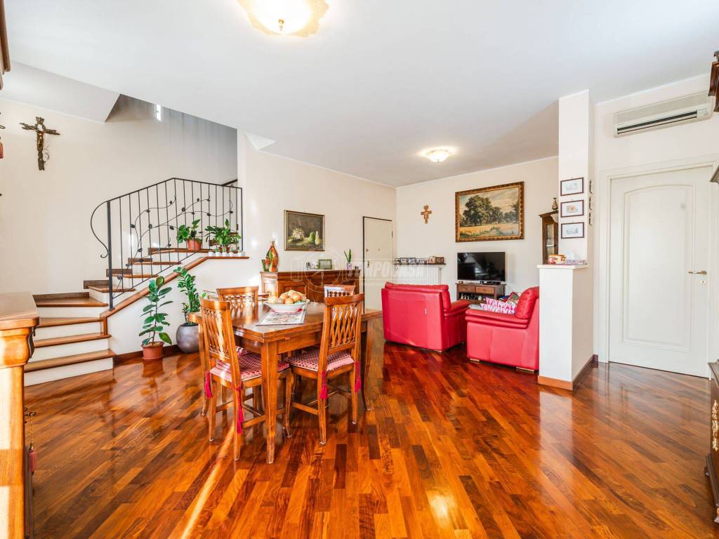 casa indipendente in vendita a Maranello