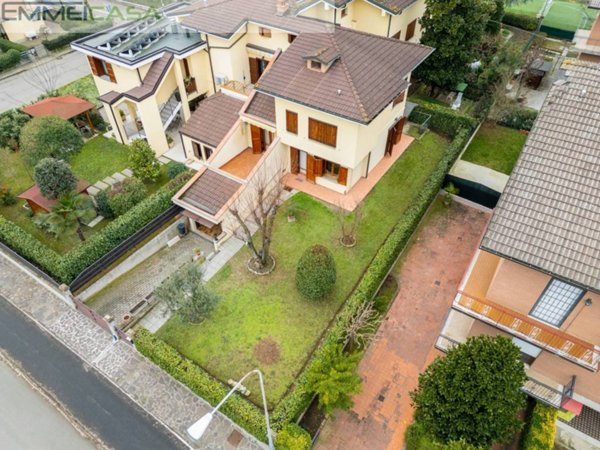 casa indipendente in vendita a Maranello in zona Pozza