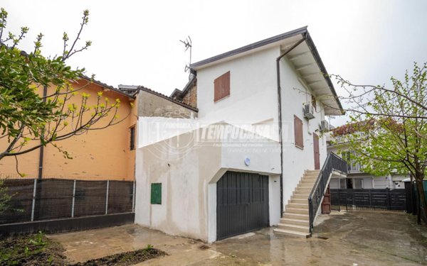 casa indipendente in vendita a Maranello