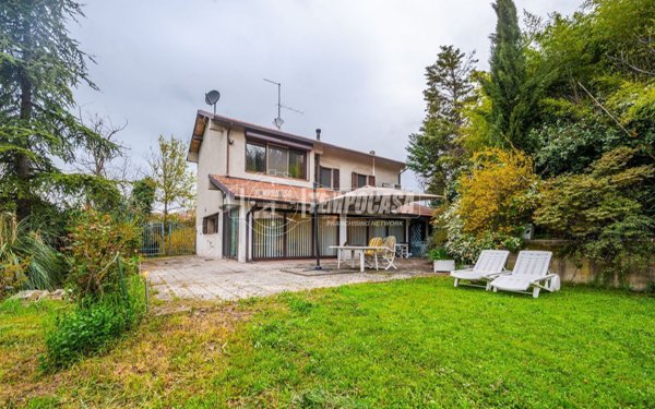 casa indipendente in vendita a Maranello